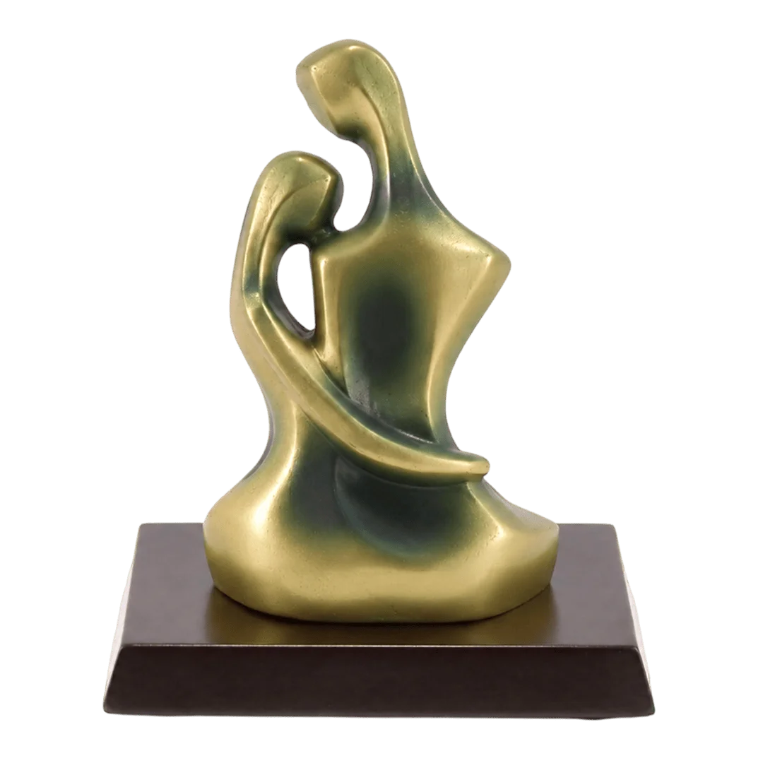 golden-embrace2-velariontika